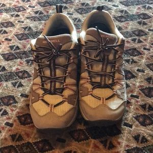 Like New Merrell Shoes Size 41
